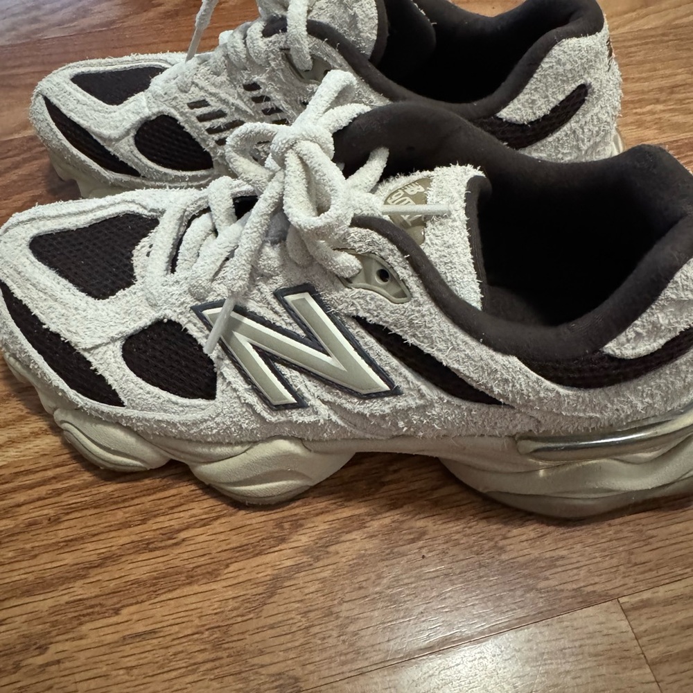 New Balance Kids' Black and White Sneakers